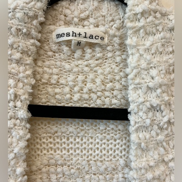 Mesh + Lace cream Cardigan - Picture 3 of 3